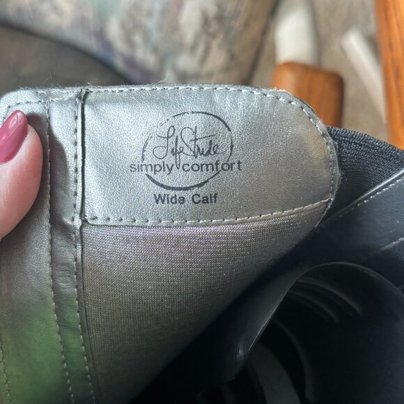 Ladies Wide Calf Knee High Boots - Picture 6 of 8